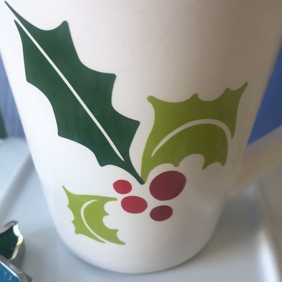 NWOT Starbucks 2011 Holiday Mug - Picture 6 of 6